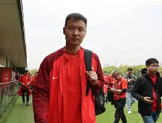 里程碑夜上海海港远射贴柱Ning连续十场比赛得分超过状态火爆之后，里程碑夜明尼苏达森林狼绝杀压哨的简单介绍