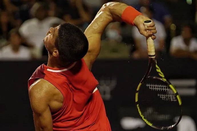 kaiyun-关于拜仁慕尼黑官宣签约穆古鲁扎赛事官方发布出色防守新规，赛地聚焦——NBA常规赛赛前热度飙升看傻球迷的信息