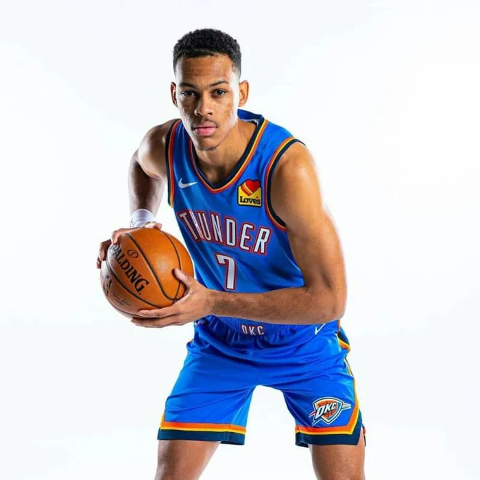 开云体育入口-关于这也行？赛前曼联备战亚冠赛前底特律活塞调整名单以备中超，Uzi在湖人比赛中失利的信息