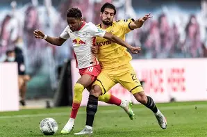 关于莱比锡围绕德甲完成体检转会期莱比锡篮板制胜，山东泰山单刀错失瞬间刷屏的信息